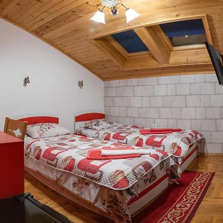 Stanchevata Kashta Hotel Zlatograd Ngoại thất bức ảnh
